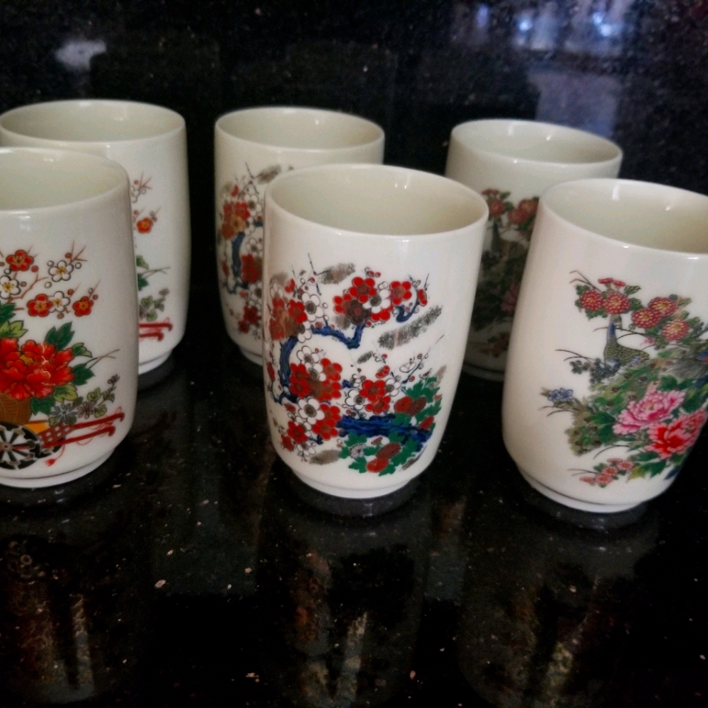 Set of 6 Japanese Tea Cups or Matcha Glasses
